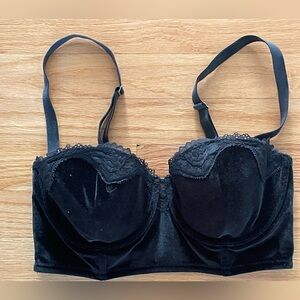 Victoria’s Secret Black Velvet Padded Bra sz 34D
